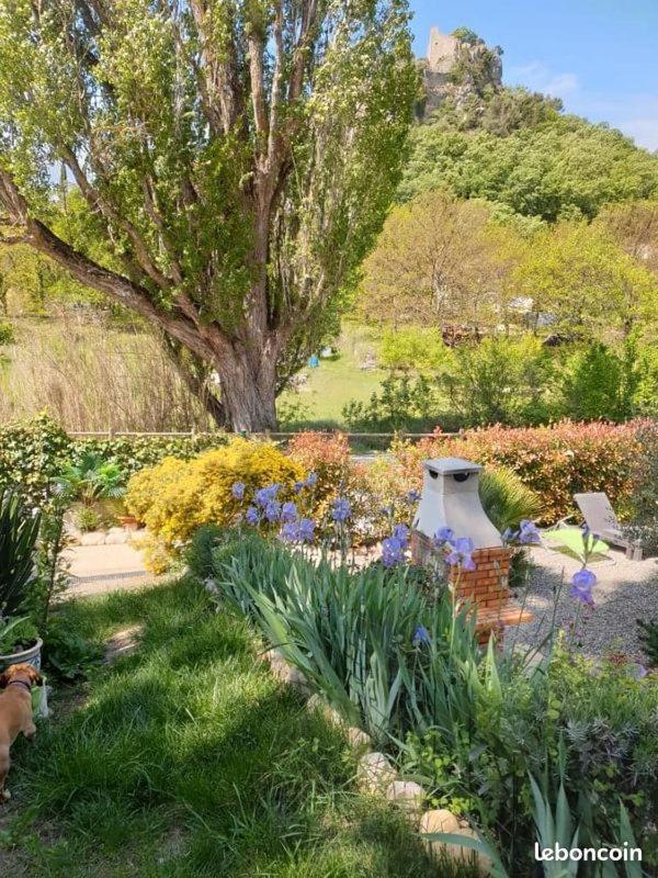 Villa Entrechaux エクステリア 写真